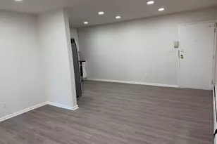 423 Avenue C, Bayonne, NJ 07002 - Photo 4
