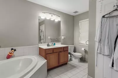 197 Blue Heron Dr #197, Secaucus, NJ 07094 - Photo 14