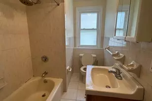 122 Jewett Ave, Jersey City, NJ 07304 - Photo 6