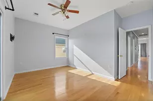 108 Kearney Ave, Jersey City, NJ 07305 - Photo 8