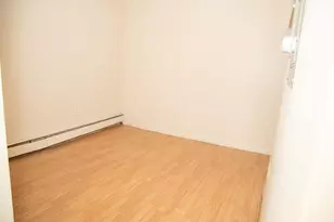 637 Ocean Ave, Jersey City, NJ 07305 - Photo 4