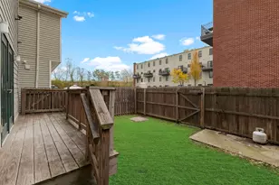 24-1 Ash St, Jersey City, NJ 07304 - Photo 18