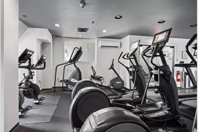 600 Harbor Blvd #955, Weehawken, NJ 07086 - Photo 20