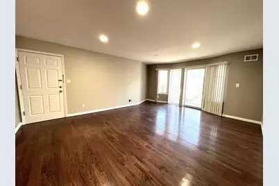 25 Wallis Ave #1, Jersey City, NJ 07306 - Photo 16