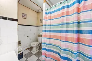 418 7th St, Union City, NJ 07087 - Photo 14
