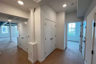 141 Christopher Columbus Dr, Jersey City, NJ 07302 - Photo 16