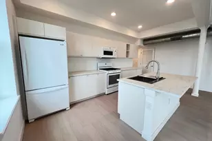 141 Christopher Columbus Dr, Jersey City, NJ 07302 - Photo 4