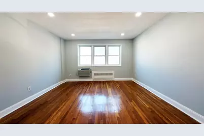 154 Bowers St #2D, Jersey City, NJ 07307 - Photo 2