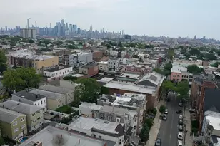 154 Bowers St, Jersey City, NJ 07307 - Photo 18