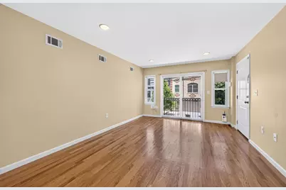43 Manhattan Ave #1, Jersey City, NJ 07307 - Photo 4