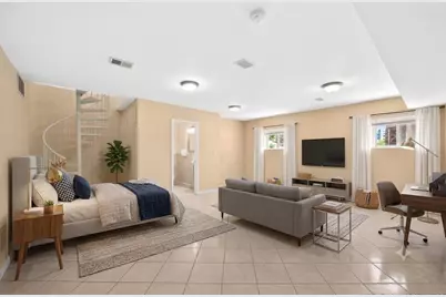 43 Manhattan Ave #1, Jersey City, NJ 07307 - Photo 20