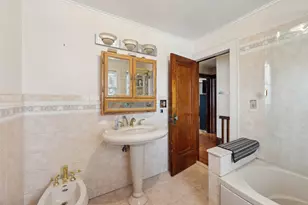 48 Marinus St, Rochelle Park Township, NJ 07762 - Photo 32