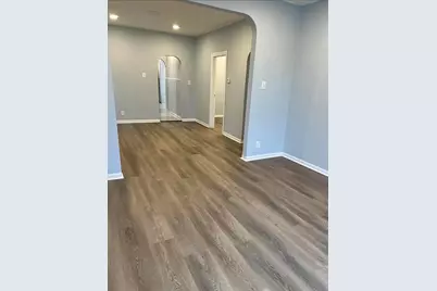 31 West 52nd St #2, Bayonne, NJ 07002 - Photo 6
