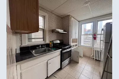 64 Corbin Ave #2, Jersey City, NJ 07306 - Photo 6