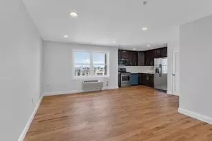 315 7th St, Union City, NJ 07087 - Photo 2