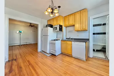 409 Monmouth St #3, Jersey City, NJ 07302 - Photo 2