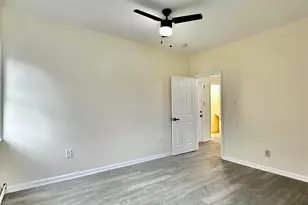 60 Hopkins Ave, Jersey City, NJ 07306 - Photo 10