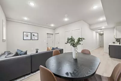 279 Pearsall Ave #1, Jersey City, NJ 07305 - Photo 12