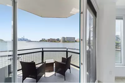 600 Harbor Blvd #0928, Weehawken, NJ 07086 - Photo 1