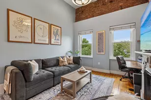 229 3rd St, Jersey City, NJ 07302 - Photo 2