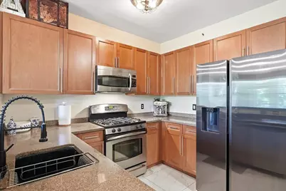 15 Freedom Way #208, Jersey City, NJ 07305 - Photo 6