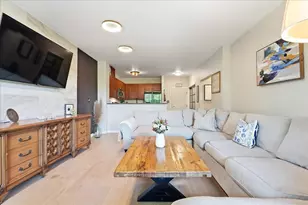15 Freedom Way, Jersey City, NJ 07305 - Photo 4