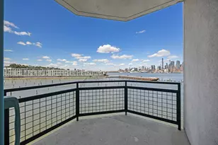 600 Harbor Blvd, Weehawken, NJ 07086 - Photo 4