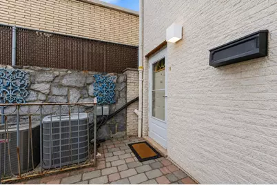 122 Bleecker St, Jersey City, NJ 07307 - Photo 6