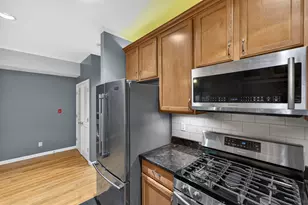 309 2nd St, Hoboken, NJ 07030 - Photo 2