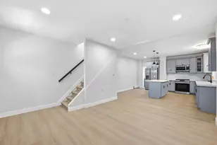 139 W 51st St, Bayonne, NJ 07002 - Photo 18