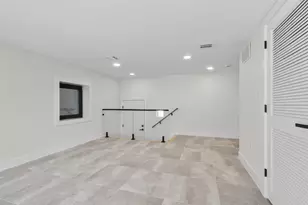 99 Van Horne St, Jersey City, NJ 07304 - Photo 34