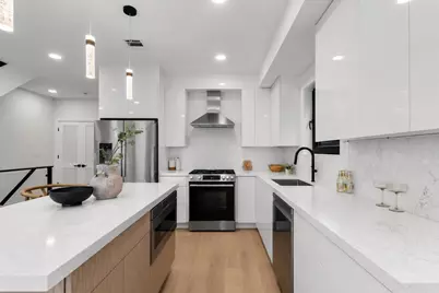 99 Van Horne St #2, Jersey City, NJ 07304 - Photo 4
