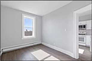 1104A Avenue C, Bayonne, NJ 07002 - Photo 4