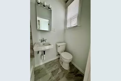 359 Avenue E #4, Bayonne, NJ 07002 - Photo 8