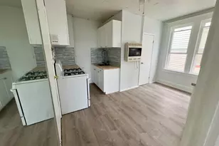 359 Ave E, Bayonne, NJ 07002 - Photo 2