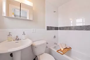 198 Bowers St, Jersey City, NJ 07307 - Photo 4