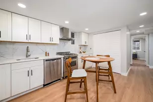 70 Bowers St, Jersey City, NJ 07307 - Photo 12