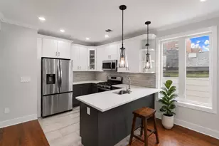 66 Corbin Ave, Jersey City, NJ 07306 - Photo 4