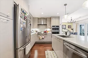 150 Henley Pl, Weehawken, NJ 07086 - Photo 2