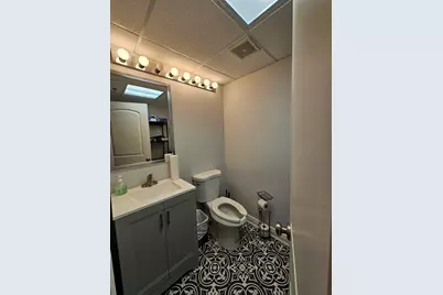 1300 Grand St #C002, Hoboken, NJ 07030 - Photo 12