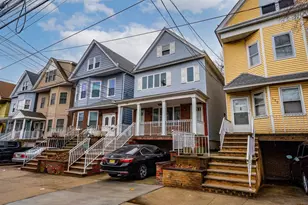 98 W 30th St, Bayonne, NJ 07002 - Photo 2