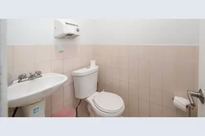 860 Bergen Ave, Jersey City, NJ 07306 - Photo 12