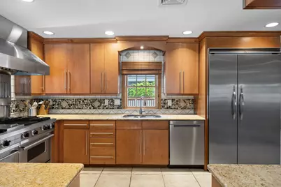 262 Grace Ave, Secaucus, NJ 07094 - Photo 8