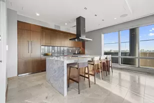 75 Park Ln S, Jersey City, NJ 07310 - Photo 16