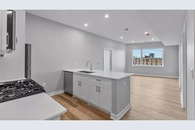 475 Communipaw Ave #207, Jersey City, NJ 07304 - Photo 2