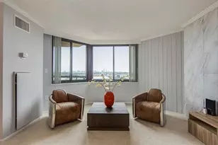 807 Harmon Cove Tower, Secaucus, NJ 07094 - Photo 2