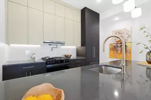 15 Manhattan Ave, Jersey City, NJ 07307 - Photo 8