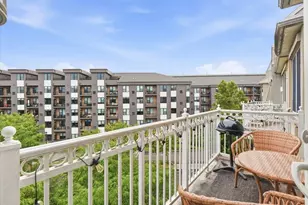 4 Constellation Pl, Jersey City, NJ 07305 - Photo 12