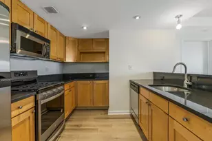 700 1st St, Hoboken, NJ 07030 - Photo 8