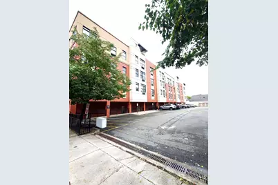 9252 Kennedy Blvd #405, North Bergen, NJ 07047 - Photo 4